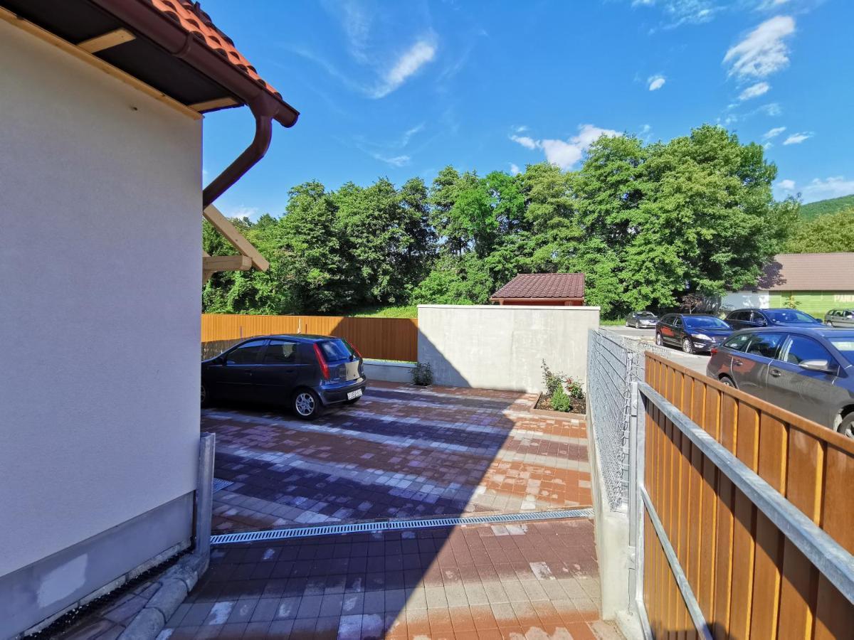 Country Vendeghaz Hotel Szilvásvárad Eksteriør billede